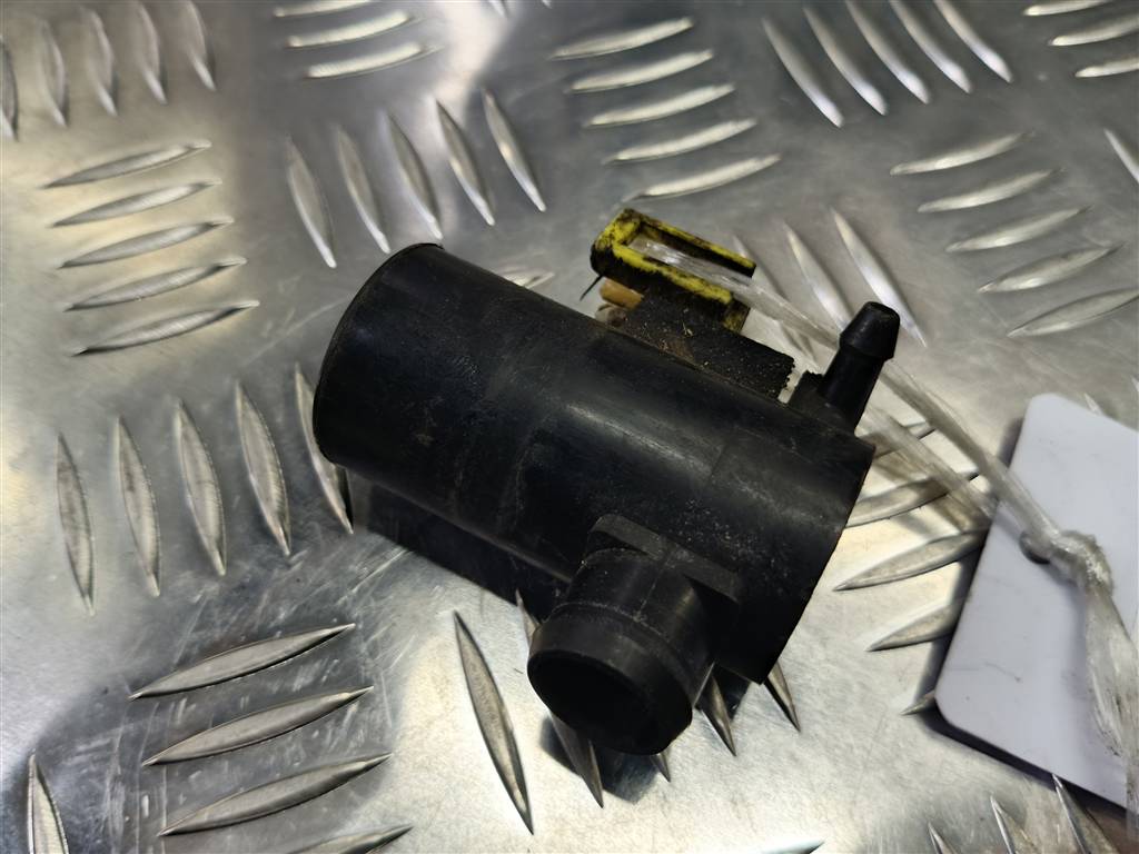 насос омывателя (моторчик) HONDA HR-V 1.6 CVT (105 л.с.)HR-V  GH рестайлинг (2001—2006) Внедорожник 76806-SL0-E01, 1780 рублей, Москва