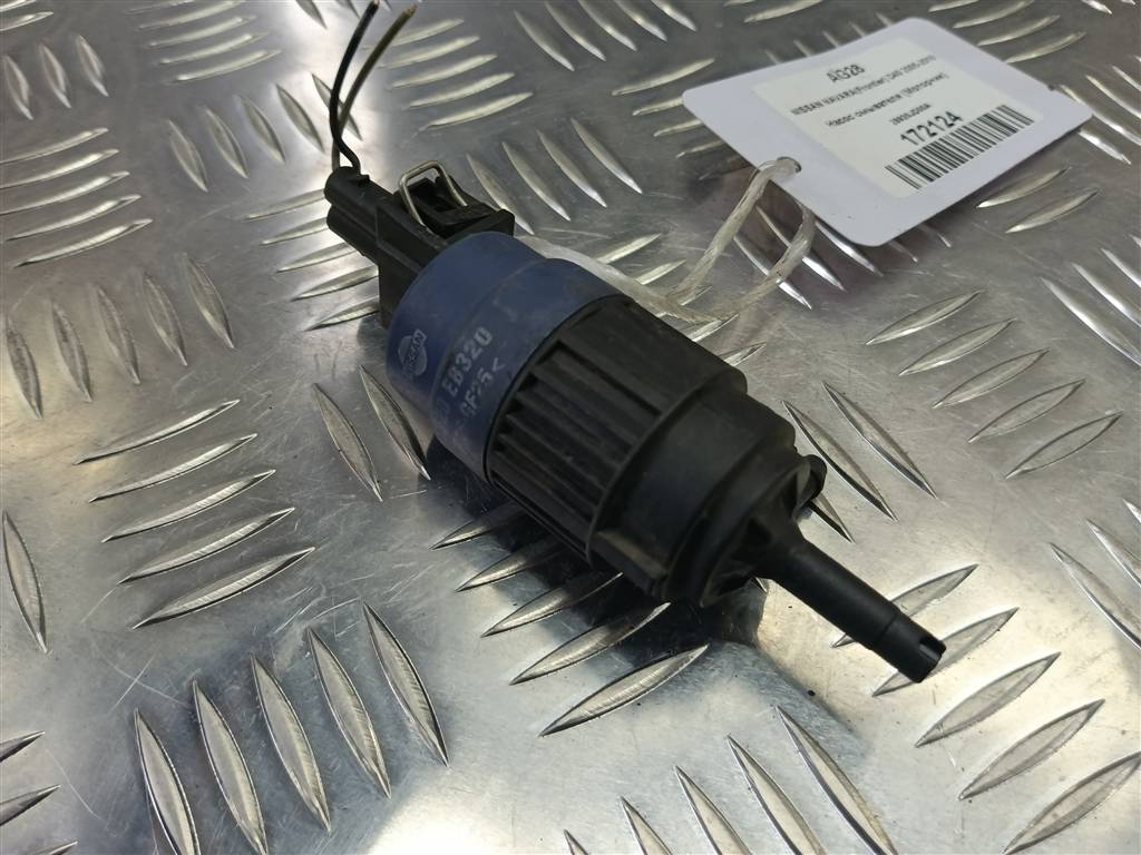 насос омывателя (моторчик) NISSAN NAVARA  28920JD00A, 860 рублей, Москва