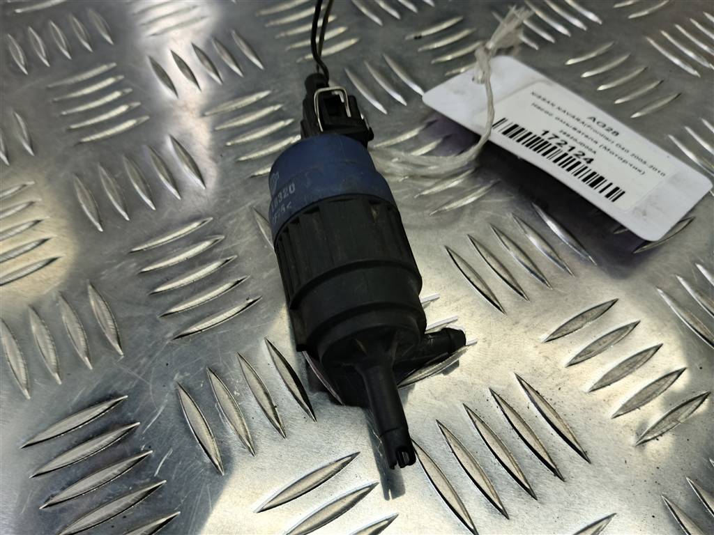 насос омывателя (моторчик) NISSAN NAVARA  28920JD00A, 860 рублей, Москва