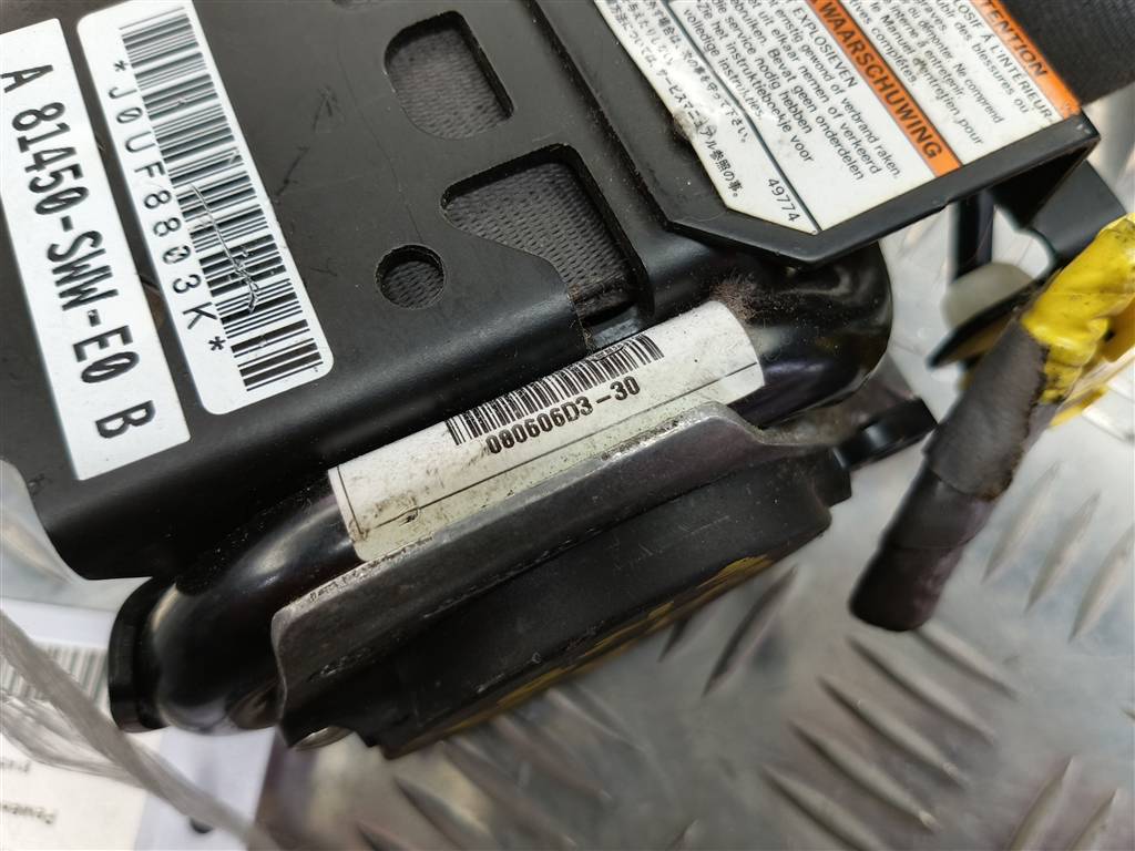 ремень безопасности HONDA CR-V 2.0 4WD MT (150 л.с.)CR-V  III (2006—2009) Внедорожник 81450SWWE01ZA, 3279 рублей, Москва