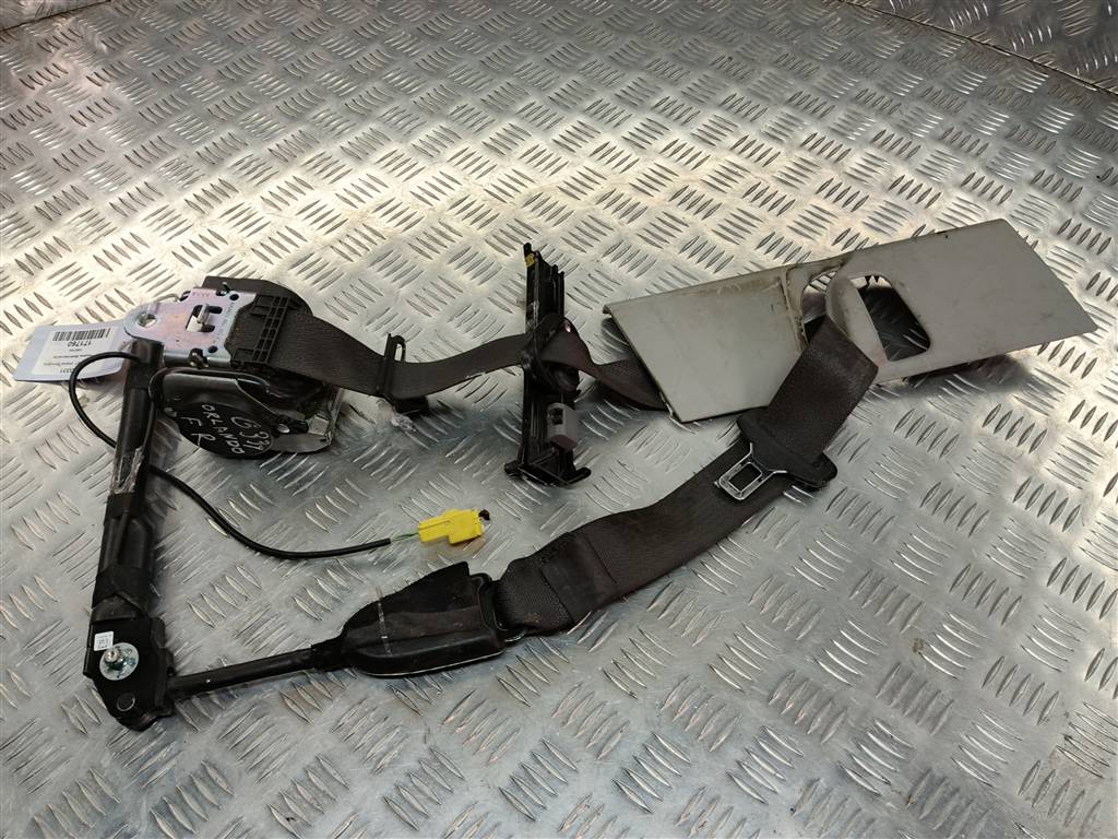 ремень безопасности CHEVROLET  ORLANDO 1.8 AT (141 л.с.)Orlando  I (2010—2018) Минивэн 13297103, 3279 рублей, Москва