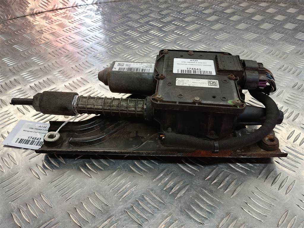 моторчик стояночного тормоза Opel Insignia  6237250, 5580 рублей, Москва