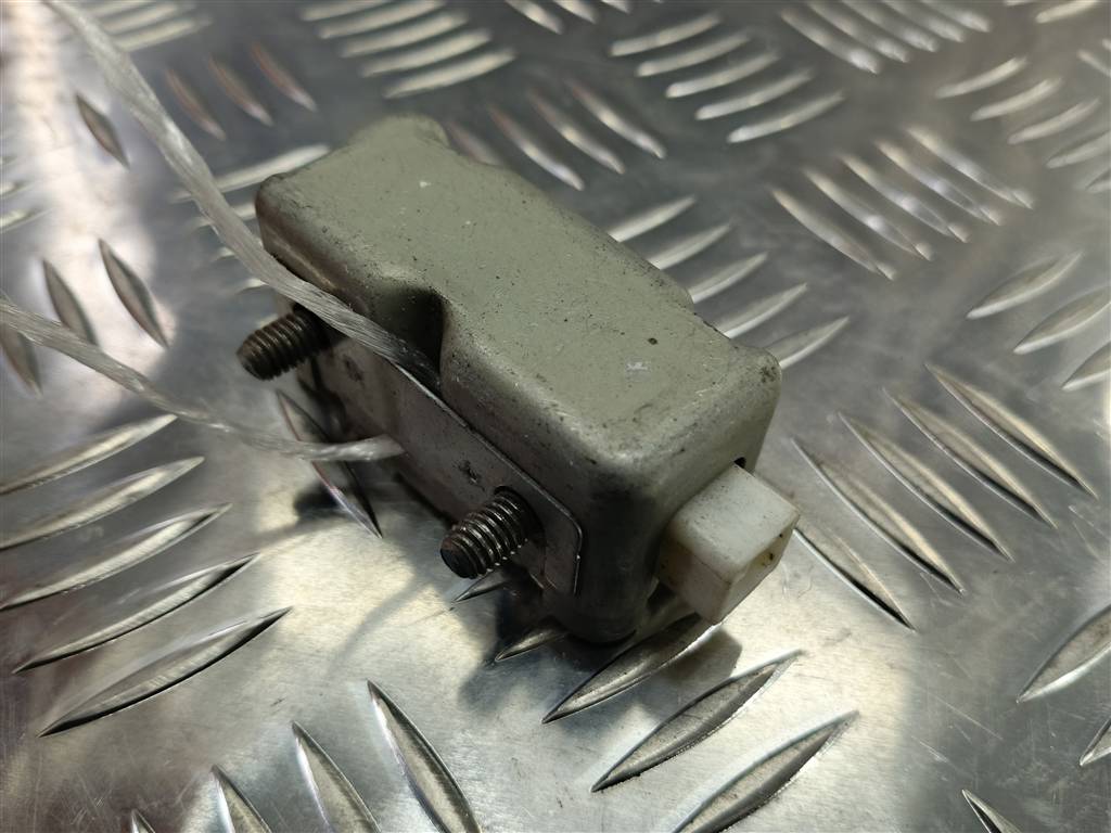 датчик удара (air bag) MITSUBISHI LANCER  MR587494, 630 рублей, Москва