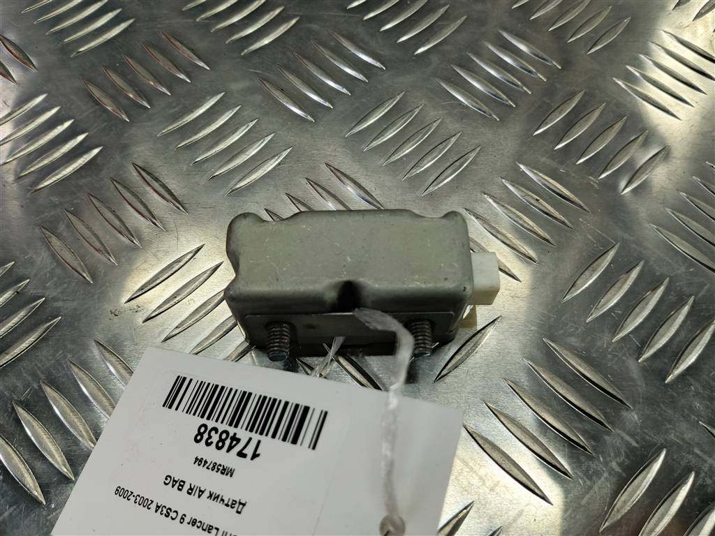 датчик удара (air bag) MITSUBISHI LANCER  MR587494, 630 рублей, Москва