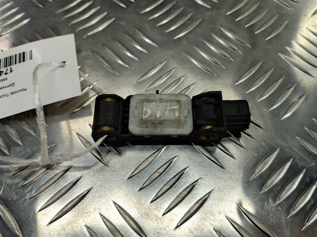 датчик удара (air bag) Hyundai TUCSON  959202E000, 520 рублей, Москва