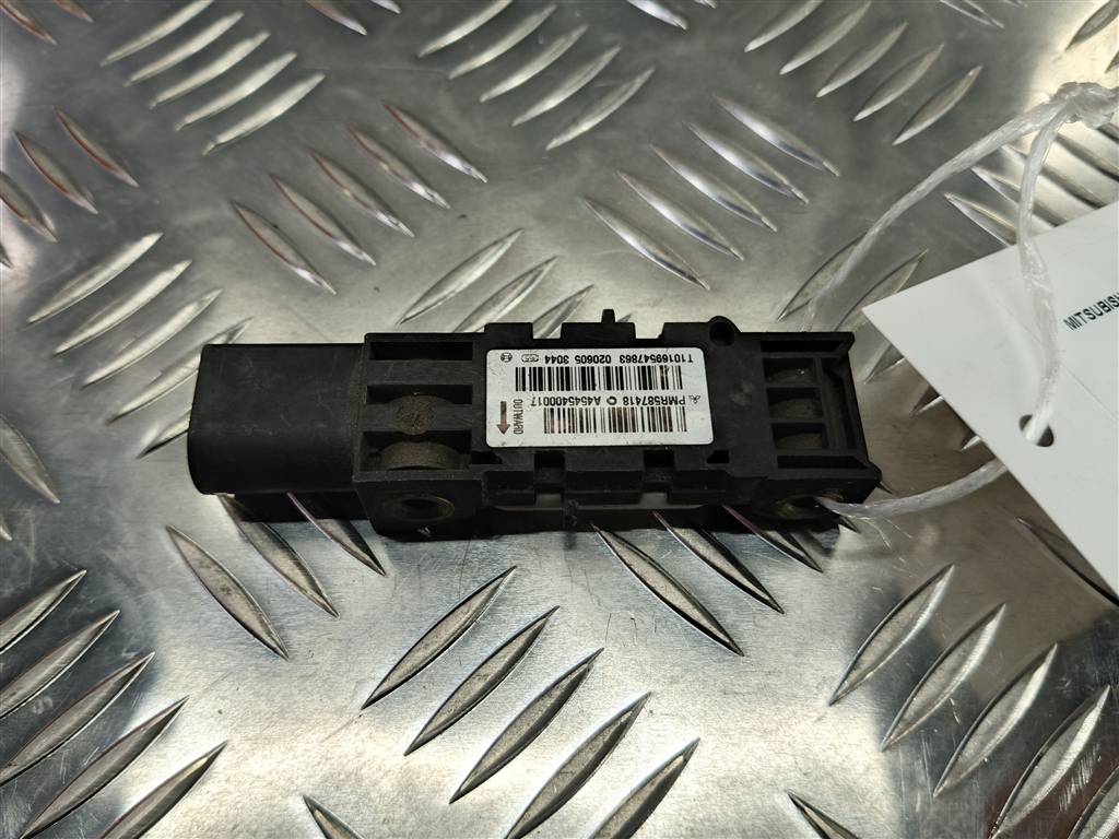 датчик удара (air bag) MITSUBISHI COLT  MR587418, 3279 рублей, Москва