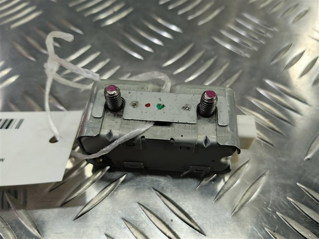 датчик удара (air bag) MITSUBISHI OUTLANDER  MR587735, 630 рублей, Москва