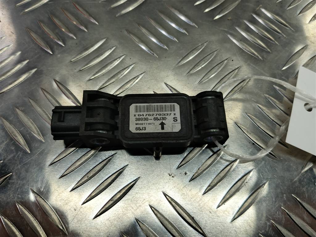 датчик удара (air bag) SUZUKI Grand Vitara 2.0 4WD MT (140 л.с.)Grand Vitara  II (2005—2008) Внедорожник 3893065J30, 520 рублей, Москва