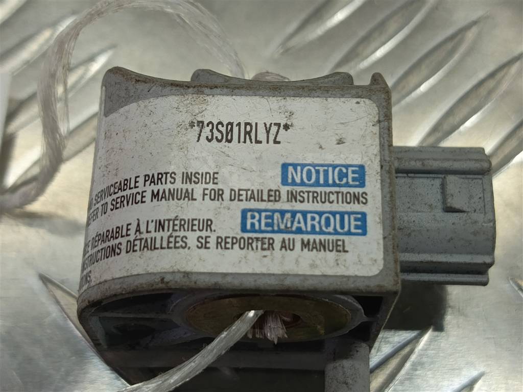 датчик удара (air bag) SUZUKI IGNIS 1.5 MT (99 л.с.)Ignis  II (2003—2008) Хетчбэк 3893086G10, 630 рублей, Москва