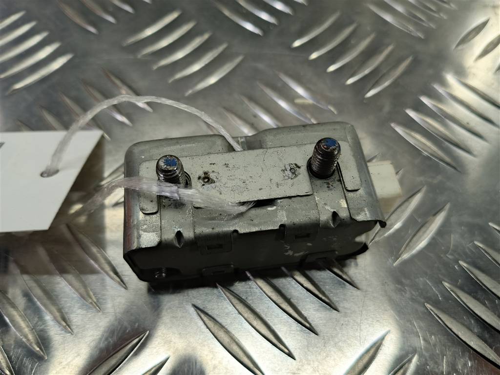 датчик удара (air bag) MITSUBISHI LANCER  MR587494, 630 рублей, Москва