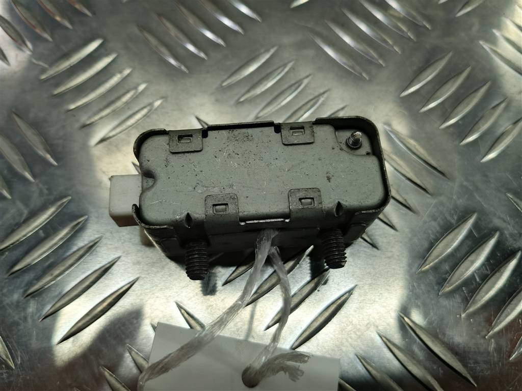 датчик удара (air bag) MITSUBISHI LANCER  MR587494, 630 рублей, Москва