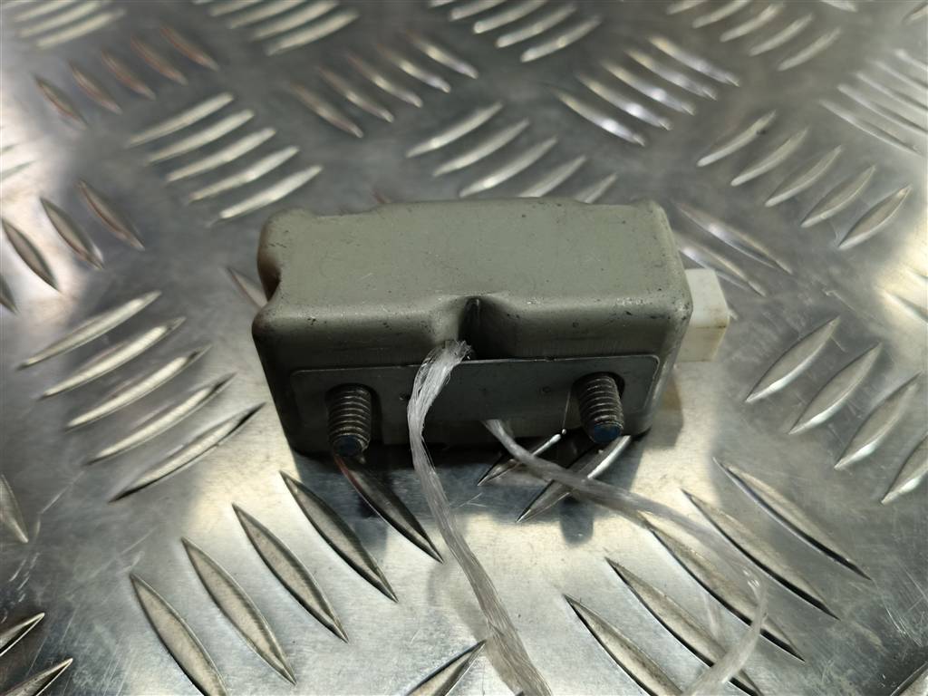 датчик удара (air bag) MITSUBISHI LANCER  MR587494, 630 рублей, Москва