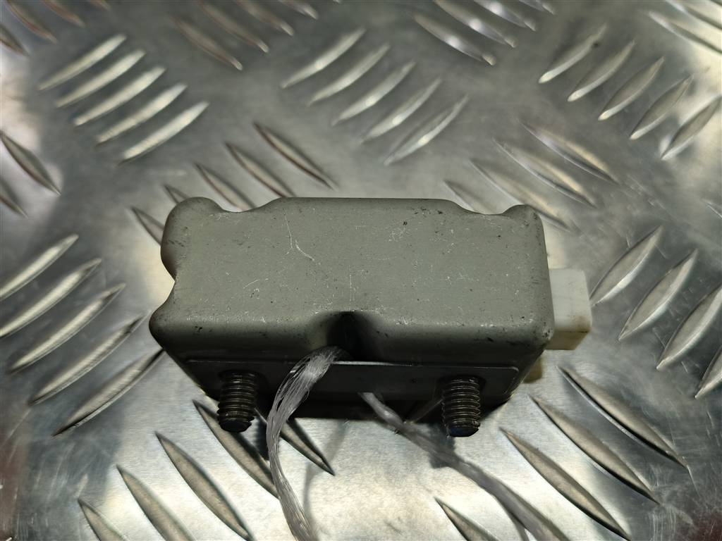 датчик удара (air bag) MITSUBISHI LANCER  MR587494, 630 рублей, Москва