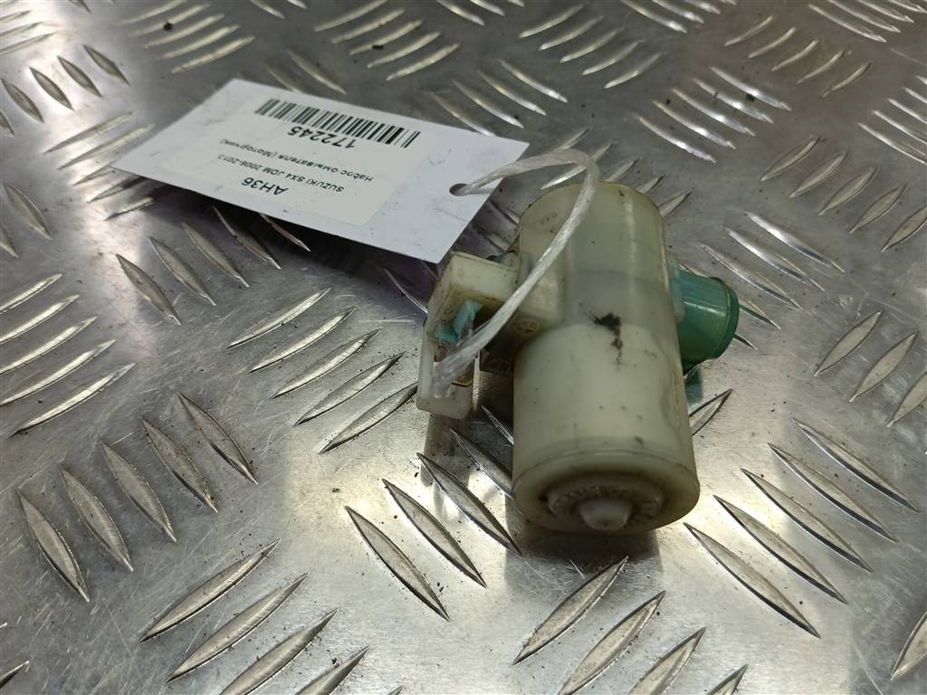 насос омывателя (моторчик) SUZUKI SX4 1.6 MT (125 л.с.)Swift  III (2004—2011) Хетчбэк 3841079J10, 2130 рублей, Москва