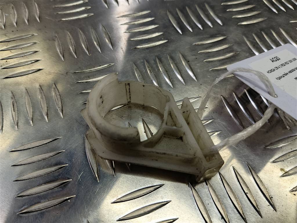 кронштейн насоса омывателя HONDA CR-V 2.0 AT (150 л.с.)CR-V  II (2001—2004) Внедорожник 76845SCAS01, 520 рублей, Москва