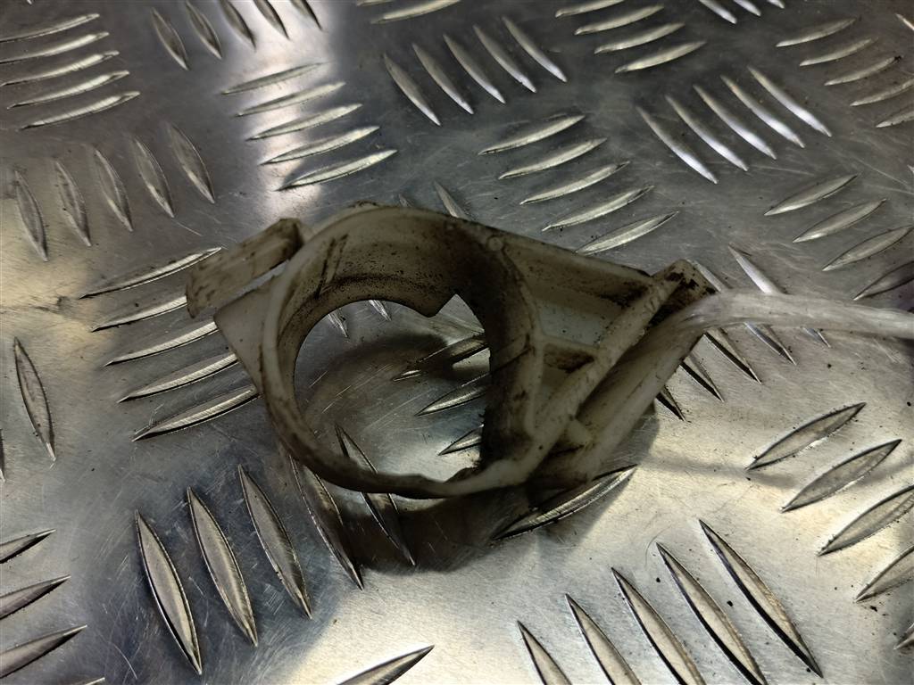 кронштейн насоса омывателя HONDA CR-V 2.0 AT (150 л.с.)CR-V  II (2001—2004) Внедорожник 76845SCAS01, 520 рублей, Москва