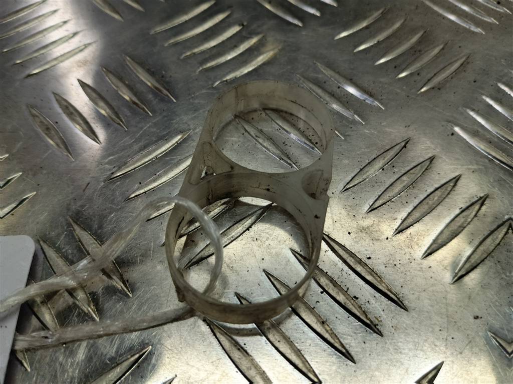 кронштейн насоса омывателя HONDA CR-V 2.0 AT (150 л.с.)CR-V  II (2001—2004) Внедорожник 38516SB0003, 520 рублей, Москва