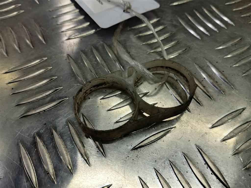 кронштейн насоса омывателя HONDA CR-V 2.0 AT (150 л.с.)CR-V  II (2001—2004) Внедорожник 38516SB0003, 520 рублей, Москва