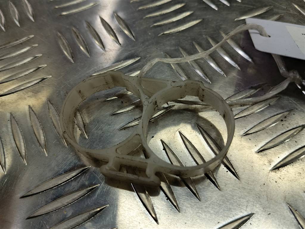 кронштейн насоса омывателя HONDA CR-V 2.0 AT (150 л.с.)CR-V  II (2001—2004) Внедорожник 76845S6DE01, 520 рублей, Москва