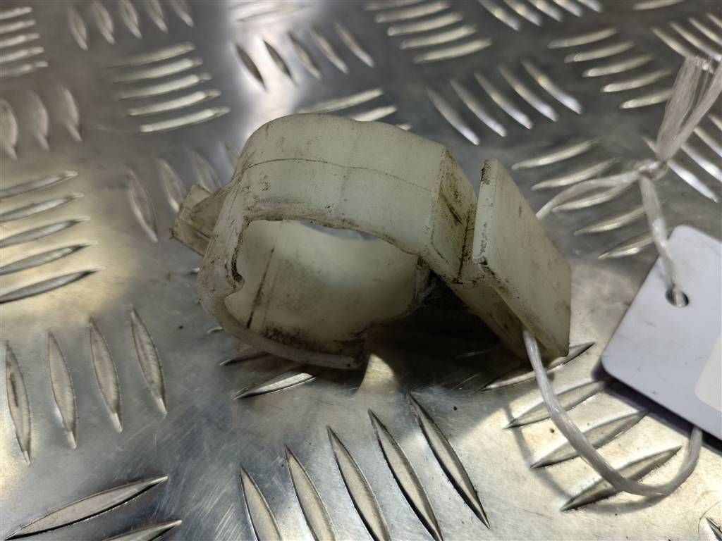 кронштейн насоса омывателя HONDA CR-V 2.0 AT (150 л.с.)CR-V  II (2001—2004) Внедорожник 76845SCAS01, 520 рублей, Москва