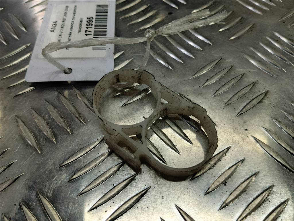 кронштейн насоса омывателя HONDA CR-V 2.0 AT (150 л.с.)CR-V  II (2001—2004) Внедорожник 76845S6DE01, 520 рублей, Москва