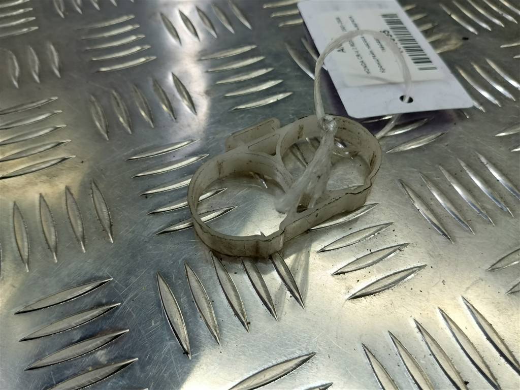 кронштейн насоса омывателя HONDA CR-V 2.0 AT (150 л.с.)CR-V  II (2001—2004) Внедорожник 76845S6DE01, 520 рублей, Москва