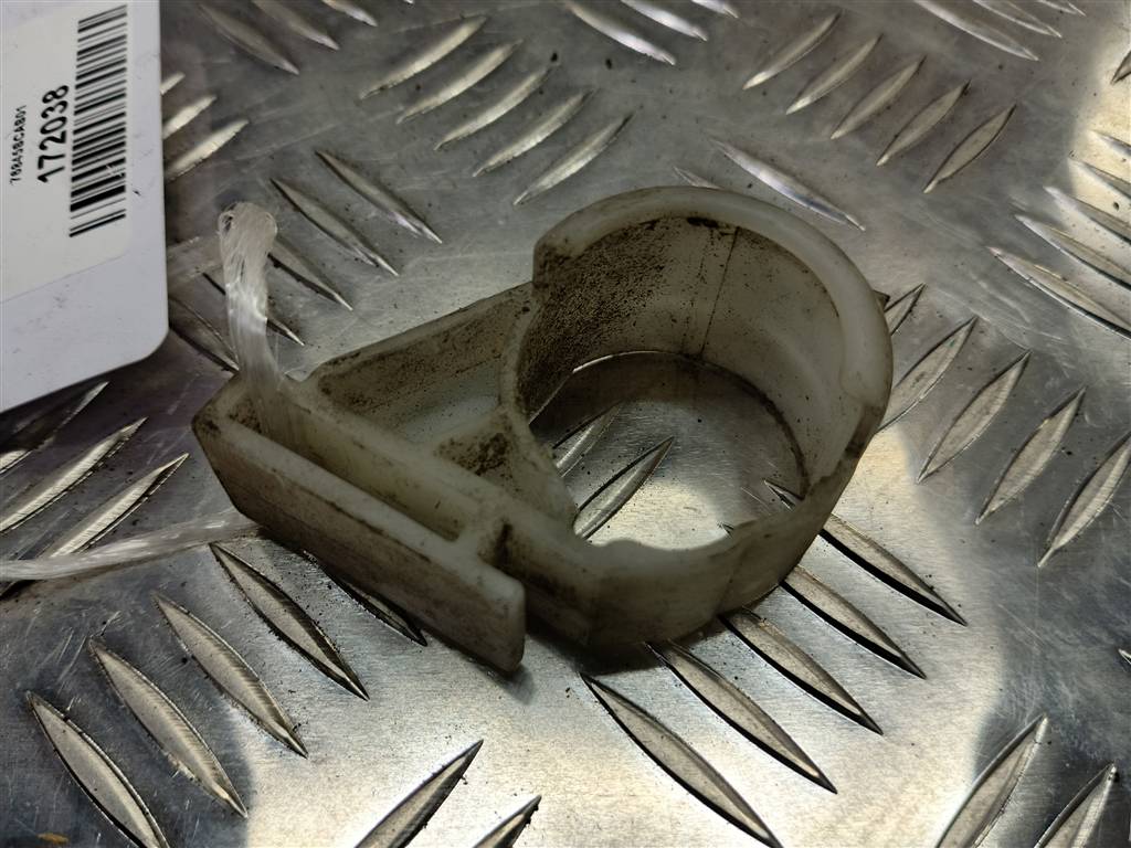 кронштейн насоса омывателя HONDA CR-V 2.0 AT (150 л.с.)CR-V  II (2001—2004) Внедорожник 76845SCAS01, 520 рублей, Москва