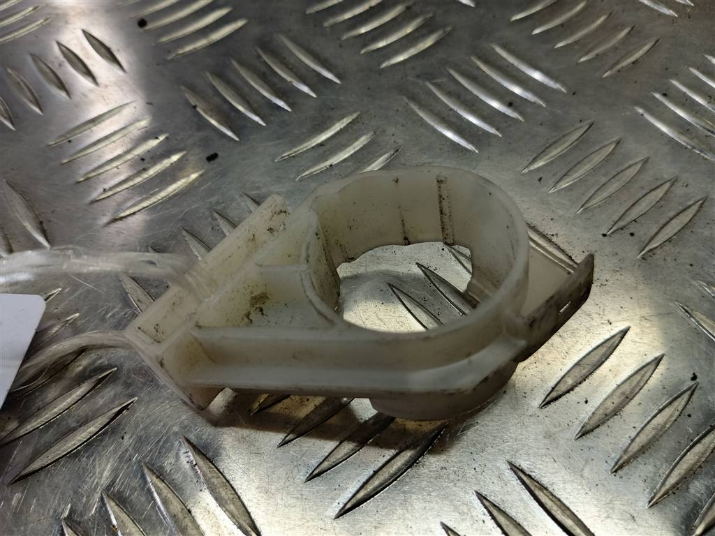 кронштейн насоса омывателя HONDA CR-V 2.0 AT (150 л.с.)CR-V  II (2001—2004) Внедорожник 76845SCAS01, 520 рублей, Москва