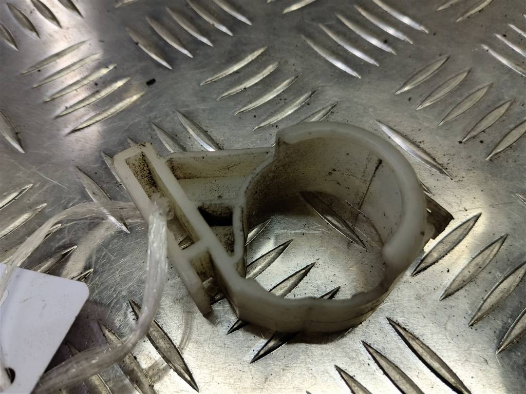 кронштейн насоса омывателя HONDA CR-V 2.0 AT (150 л.с.)CR-V  II (2001—2004) Внедорожник 76845SCAS01, 520 рублей, Москва