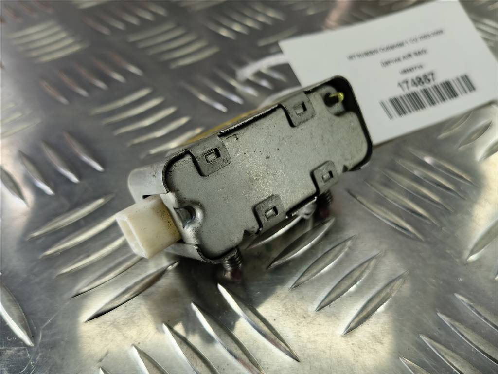 датчик удара (air bag) MITSUBISHI OUTLANDER  MR587735, 630 рублей, Москва