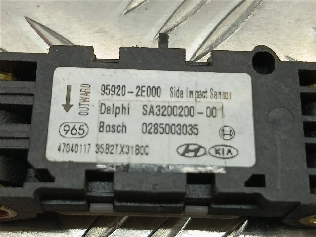 датчик удара (air bag) Hyundai TUCSON 2.0 CRDi AT (112 л.с.)Tucson  I (2004—2011) Внедорожник 959202E000, 520 рублей, Москва