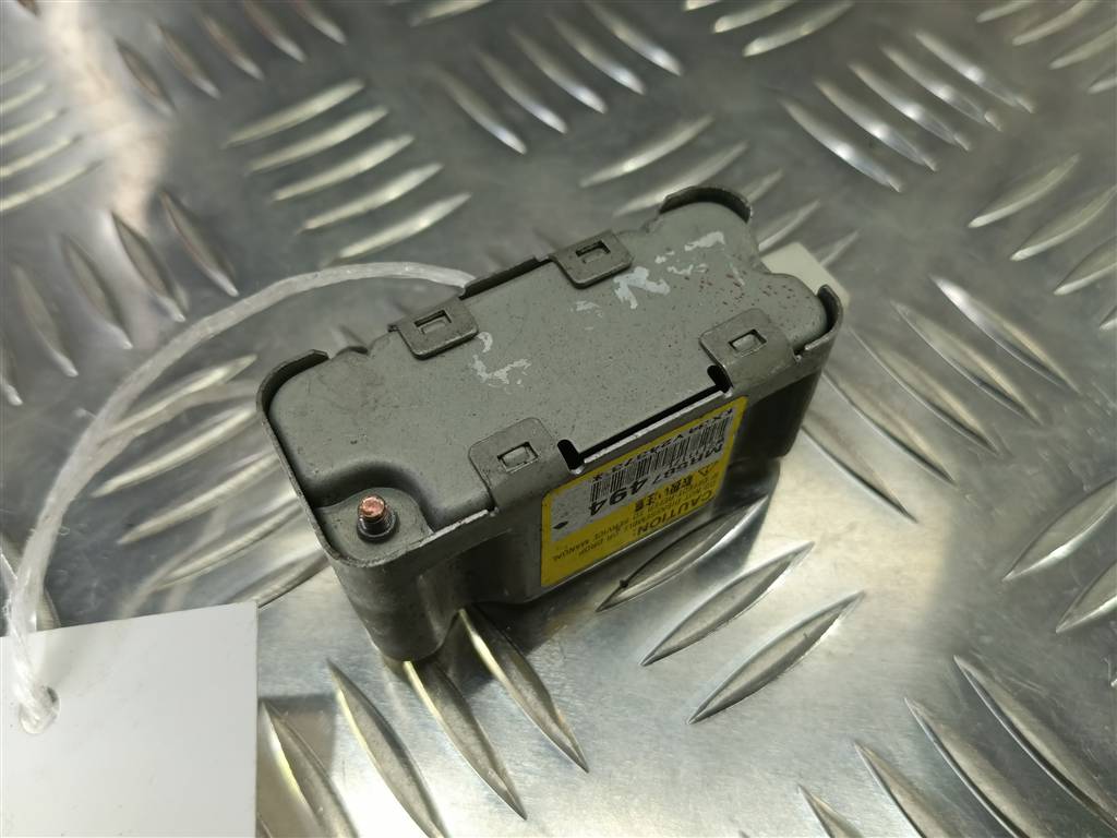 датчик удара (air bag) MITSUBISHI LANCER  MR587494, 630 рублей, Москва