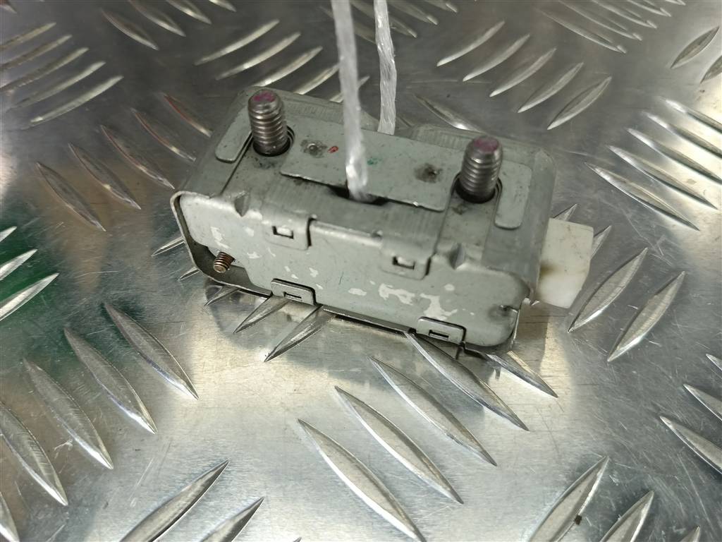 датчик удара (air bag) MITSUBISHI OUTLANDER  MR587735, 630 рублей, Москва