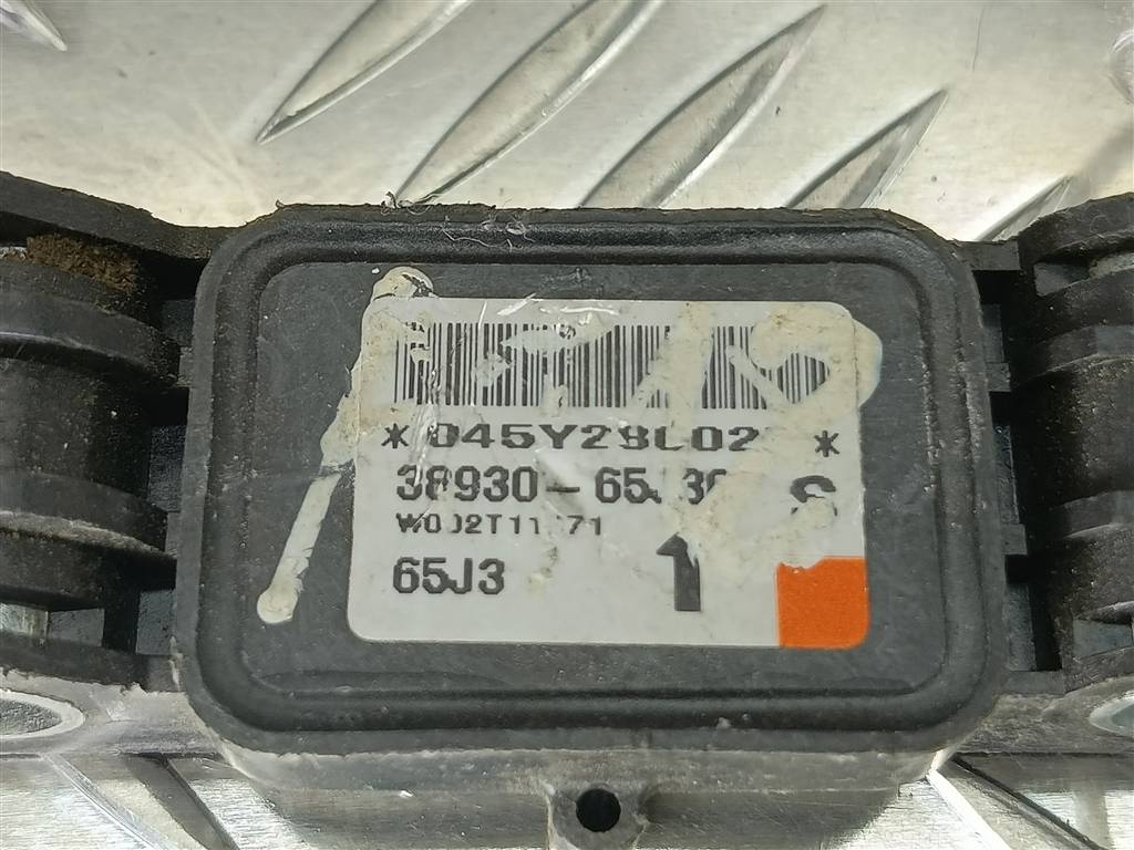 датчик удара (air bag) SUZUKI Grand Vitara 2.0 4WD MT (140 л.с.)Grand Vitara  II (2005—2008) Внедорожник 3893065J30, 520 рублей, Москва