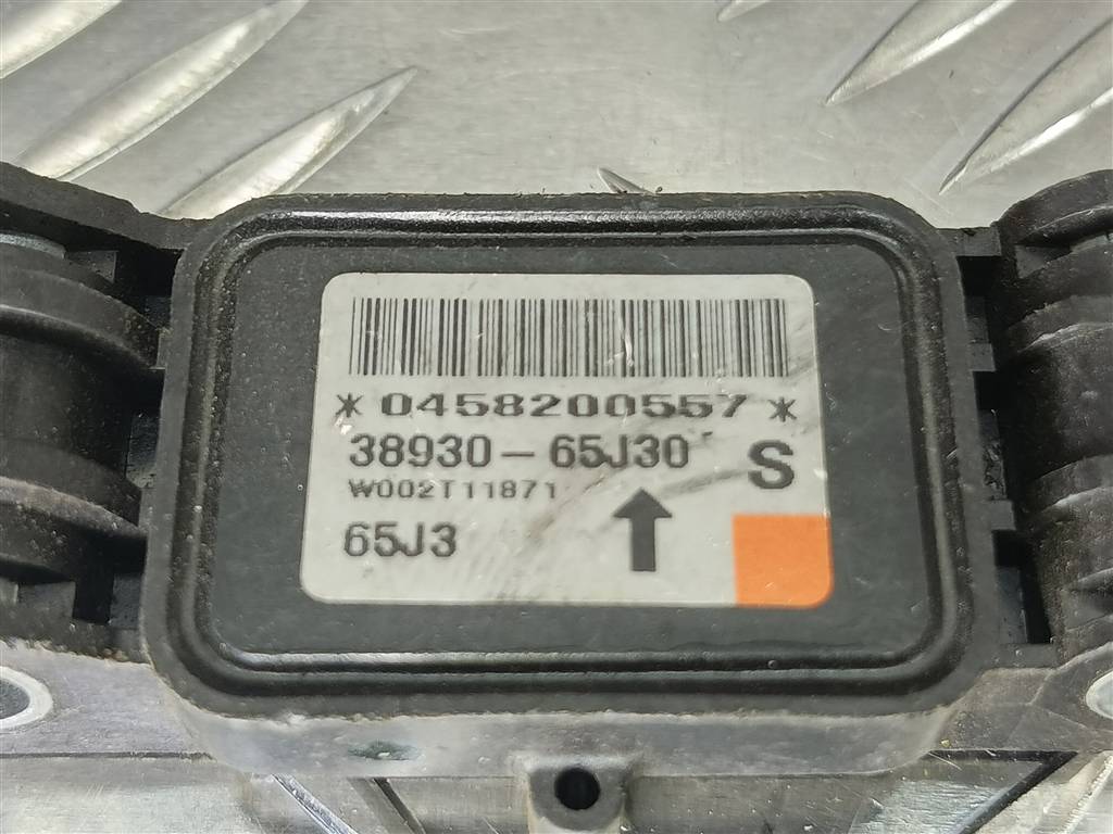 датчик удара (air bag) SUZUKI Grand Vitara 2.0 4WD MT (140 л.с.)Grand Vitara  II (2005—2008) Внедорожник 3893065J30, 520 рублей, Москва