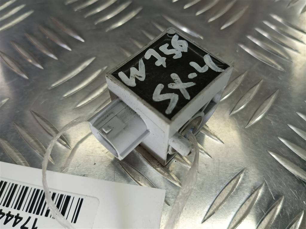 датчик удара (air bag) SUZUKI SX4 1.6 4WD MT (112 л.с.)SX4  I рестайлинг (2009—2014) Внедорожник 3893080J10, 630 рублей, Москва