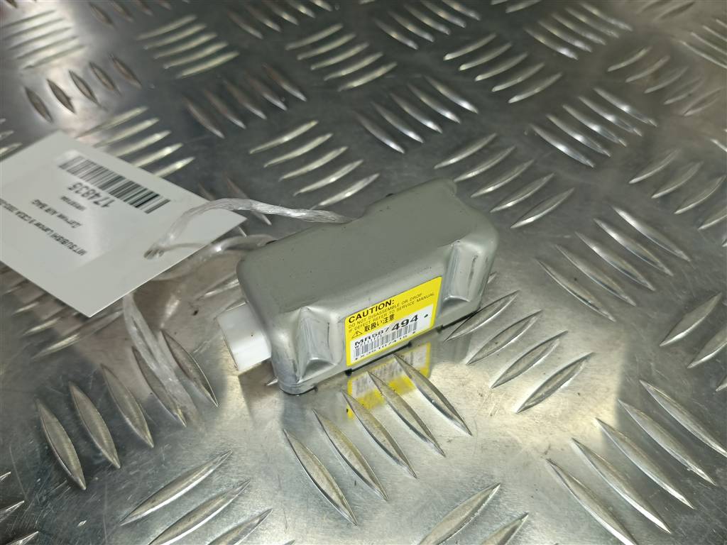 датчик удара (air bag) MITSUBISHI LANCER  MR587494, 630 рублей, Москва