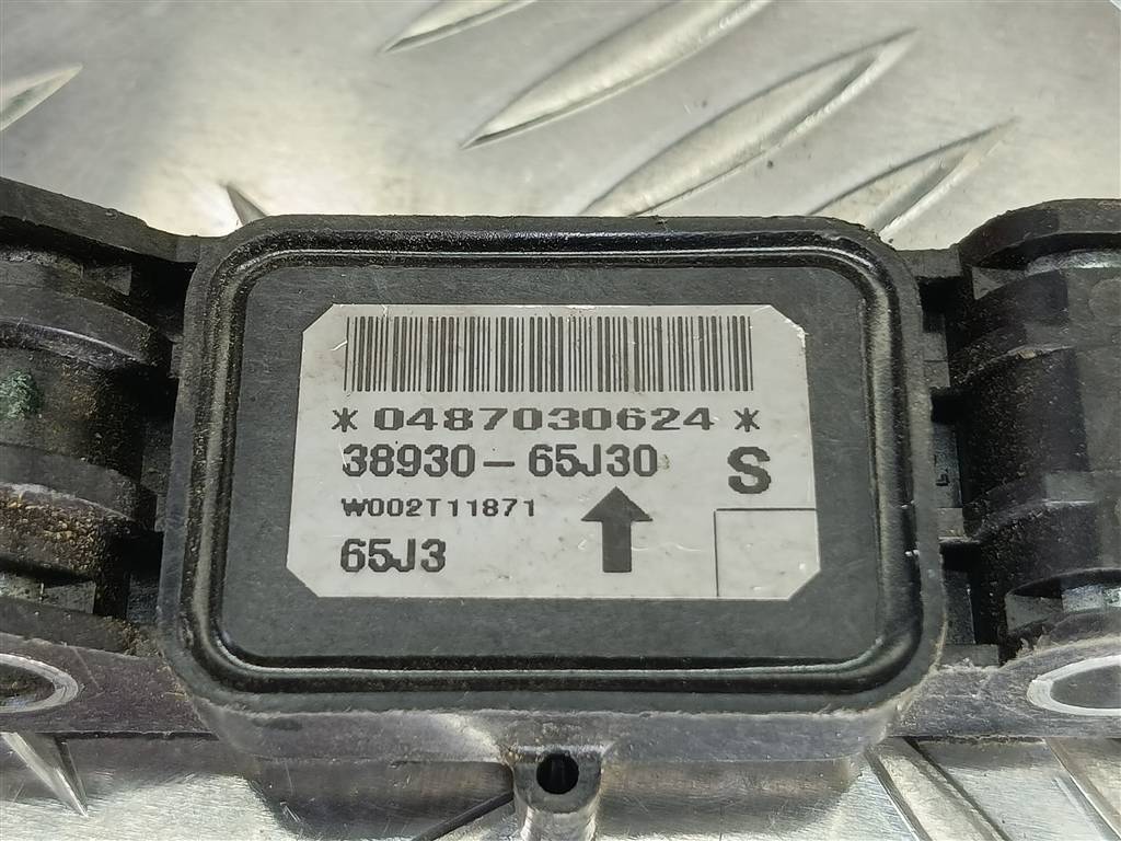 датчик удара (air bag) SUZUKI Grand Vitara 2.0 4WD MT (140 л.с.)Grand Vitara  II (2005—2008) Внедорожник 3893065J30, 520 рублей, Москва