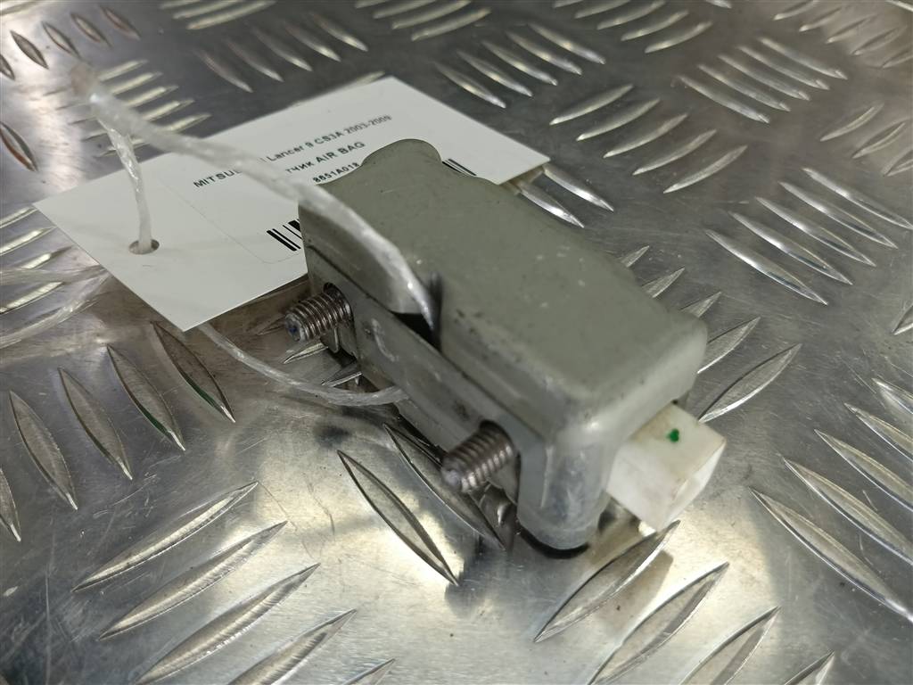 датчик удара (air bag) MITSUBISHI LANCER  8651A018, 630 рублей, Москва