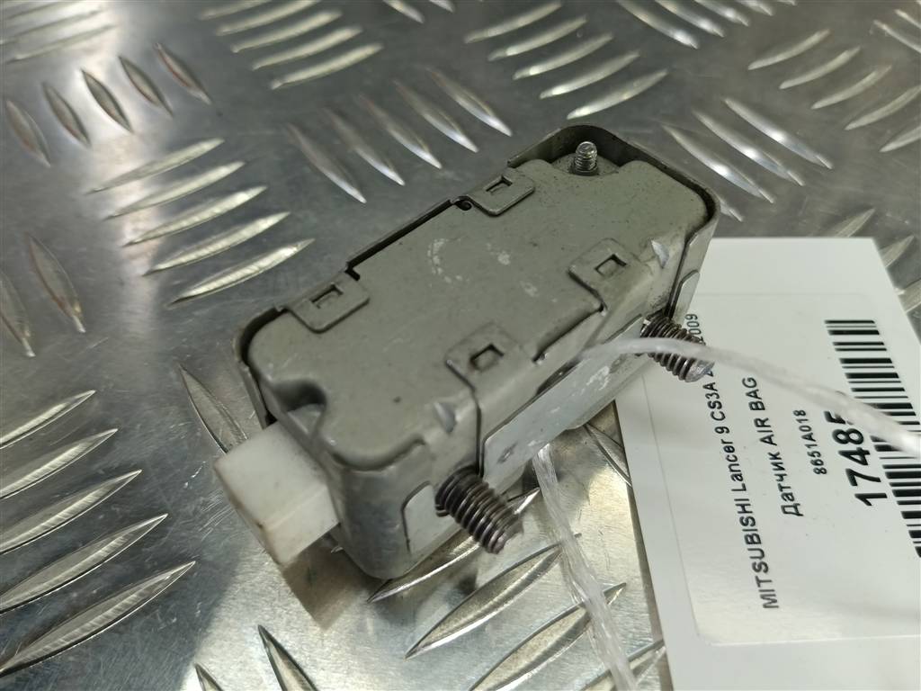 датчик удара (air bag) MITSUBISHI LANCER  8651A018, 630 рублей, Москва