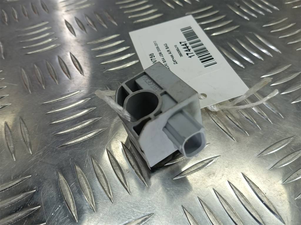 датчик удара (air bag) SUZUKI SX4 1.6 4WD MT (112 л.с.)SX4  I рестайлинг (2009—2014) Внедорожник 3893080J10, 630 рублей, Москва