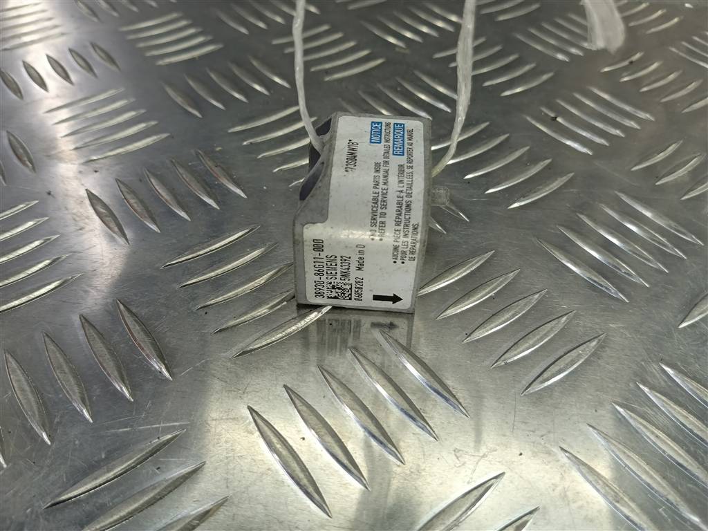 датчик удара (air bag) SUZUKI IGNIS 1.5 MT (99 л.с.)Ignis  II (2003—2008) Хетчбэк 3893086G10, 630 рублей, Москва