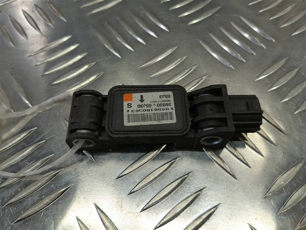 датчик удара (air bag) SUZUKI Grand Vitara 2.0 4WD MT (140 л.с.)Grand Vitara  II (2005—2008) Внедорожник 3893065J30, 520 рублей, Москва