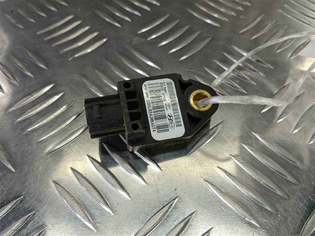 датчик удара (air bag) Hyundai GETZ  95920-2F100, 520 рублей, Москва