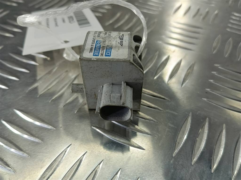 датчик удара (air bag) SUZUKI SWIFT 1.3 MT (93 л.с.)Swift  III (2004—2011) Хетчбэк 3893062J10, 520 рублей, Москва