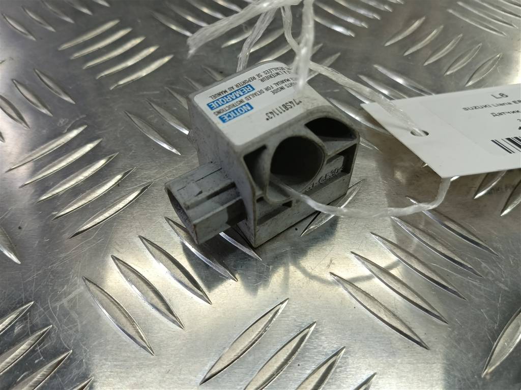 датчик удара (air bag) SUZUKI LIANA 1.6 MT (103 л.с.)Liana  I (2001—2006) Седан 3893059J00, 630 рублей, Москва