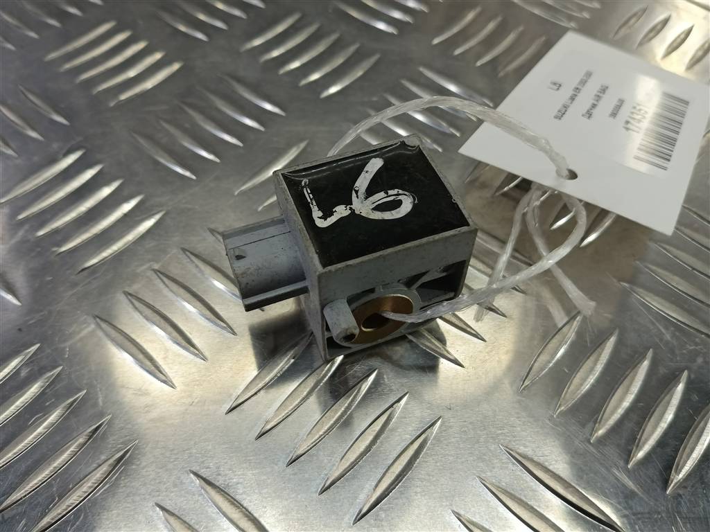 датчик удара (air bag) SUZUKI LIANA 1.6 MT (103 л.с.)Liana  I (2001—2006) Седан 3893059J00, 630 рублей, Москва