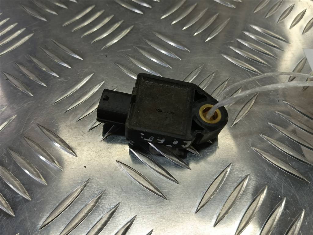 датчик удара (air bag) Hyundai GETZ  95920-2F100, 520 рублей, Москва