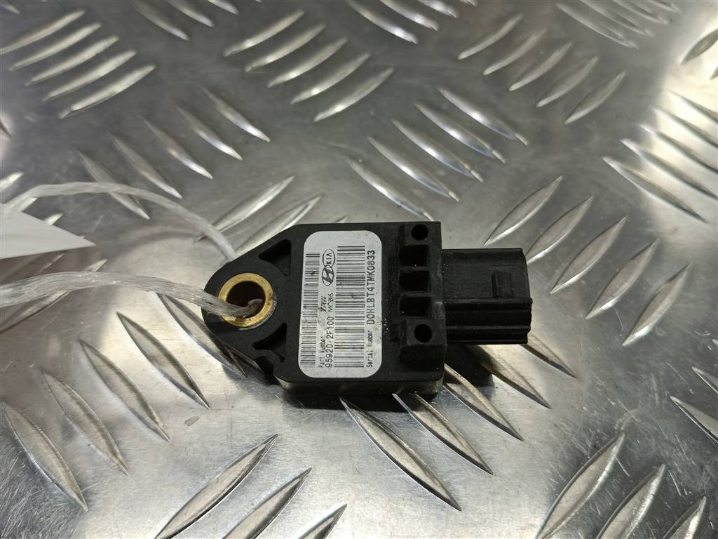 датчик удара (air bag) Hyundai GETZ 1.4 AT (97 л.с.)Getz  I рестайлинг (2005—2011) Хетчбэк 95920-2F100, 520 рублей, Москва