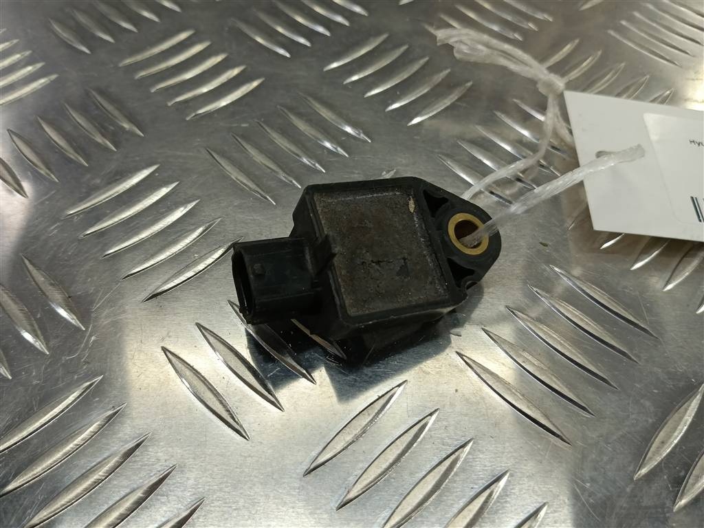 датчик удара (air bag) Hyundai GETZ 1.4 AT (97 л.с.)Getz  I рестайлинг (2005—2011) Хетчбэк 95920-2F100, 520 рублей, Москва